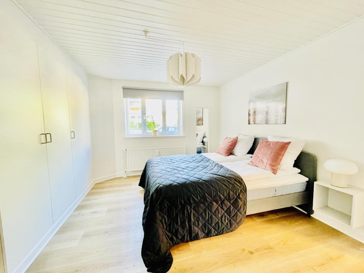 Aday - Charming Apartment In The Pedestrian Street Of Frederikshavn Dış mekan fotoğraf