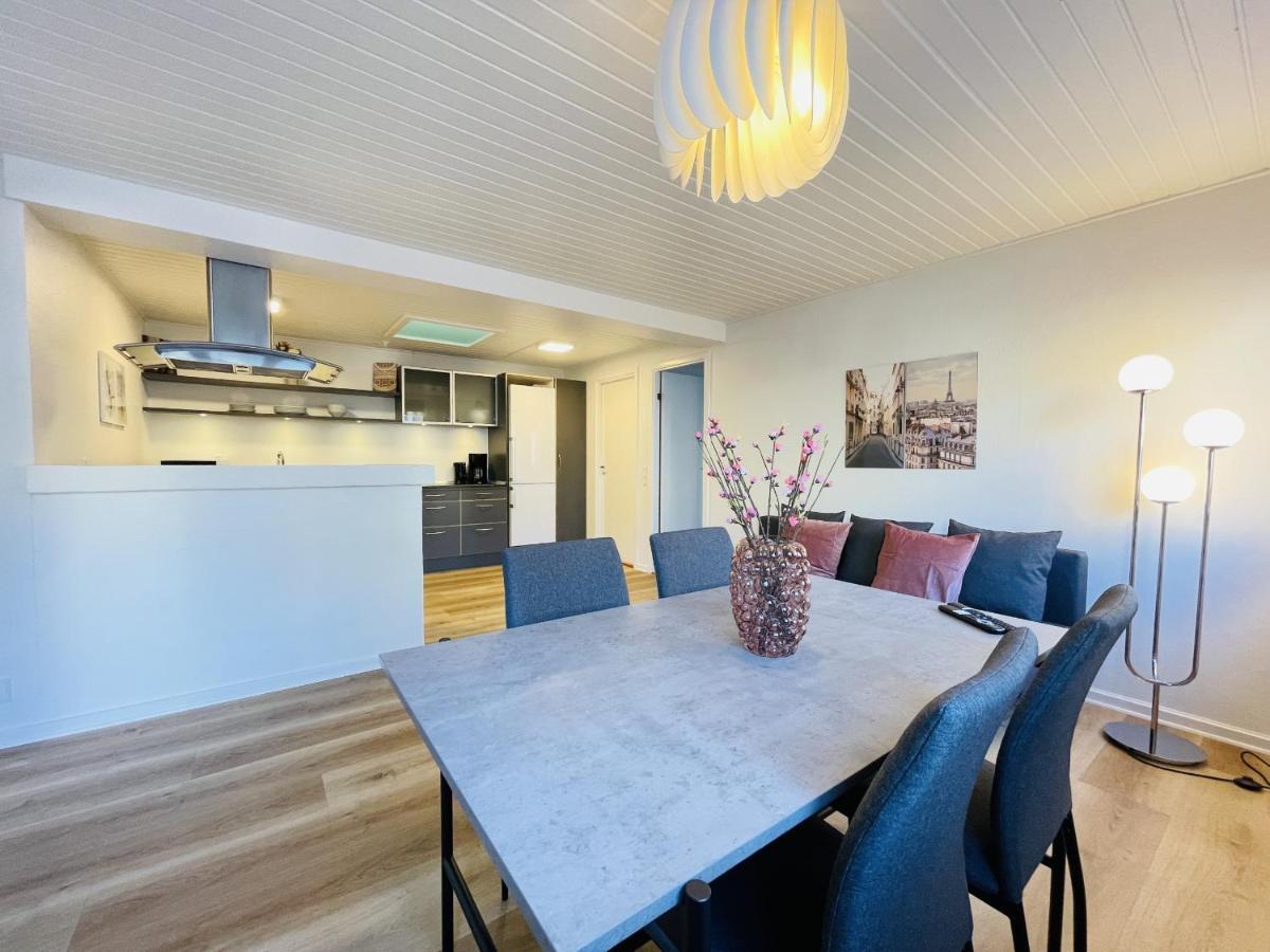 Aday - Charming Apartment In The Pedestrian Street Of Frederikshavn Dış mekan fotoğraf